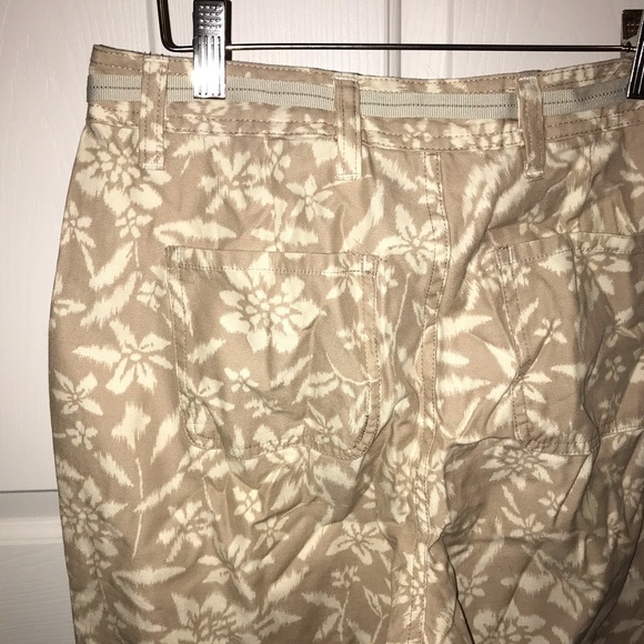 Faded Glory 4 Cropped Pants - Picture 6 of 9